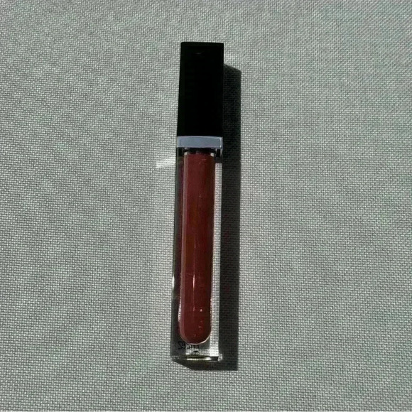 NWT Sigma Beauty Liquid Lipstick Color: Cashmere - Picture 5 of 5